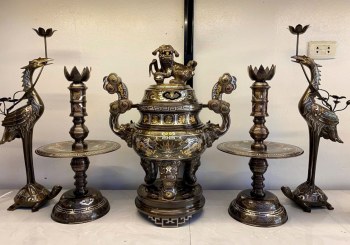 Đỉnh đồng và bát hương trong văn hóa thờ cúng Việt Nam